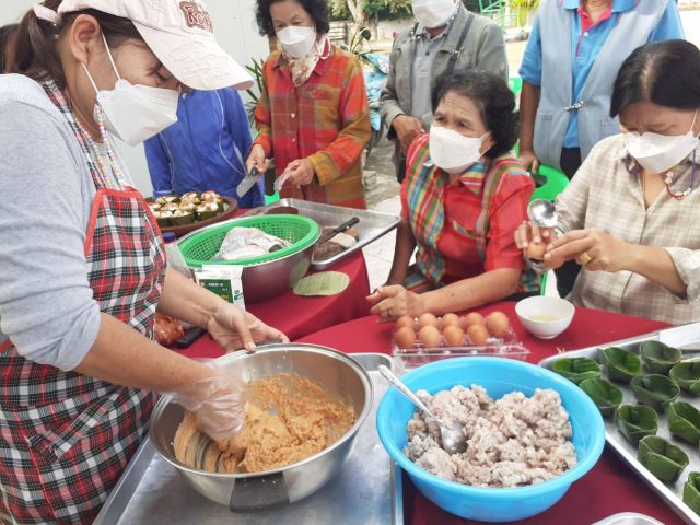 โครงการจัดกิจกรรม ผู้สูงอายุ ตำบลหลวงเหนือ ประจำปีงบประมาณ พ.ศ.2565 (กิจกรรมอบรมส่งเสริมอาชีพทำขนมไทยและกิจกรรมอบรมส่งเสริมอาชีพทำอาหารไทย)…